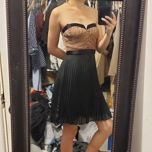 Sleeveless Pleated cocktail dress